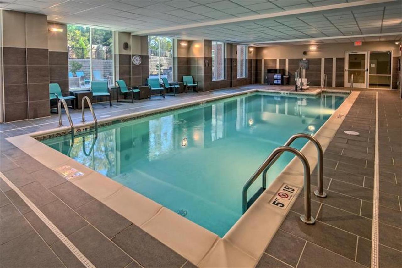 Residence Inn By Marriott Blacksburg-University Exteriör bild