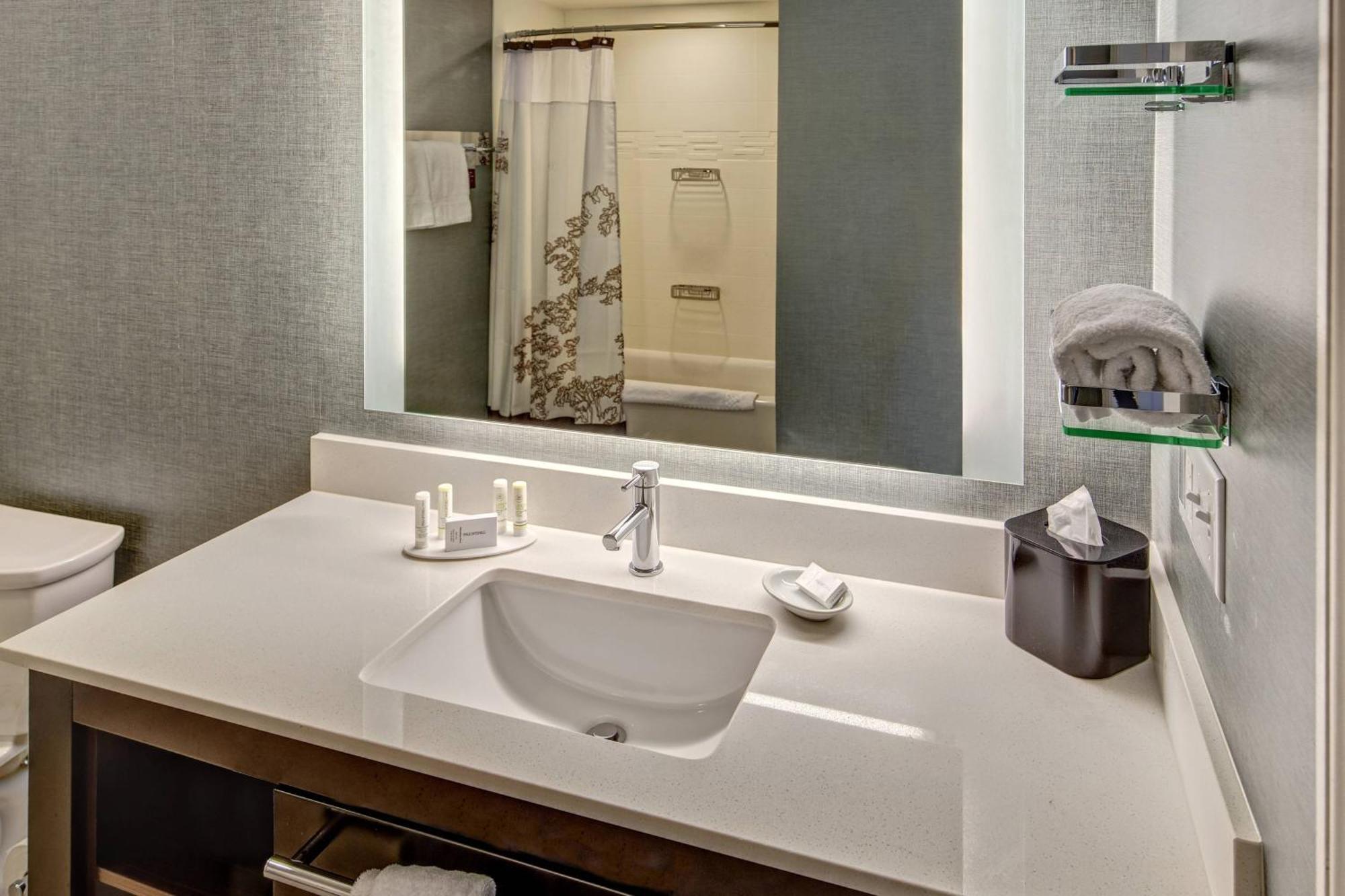 Residence Inn By Marriott Blacksburg-University Exteriör bild